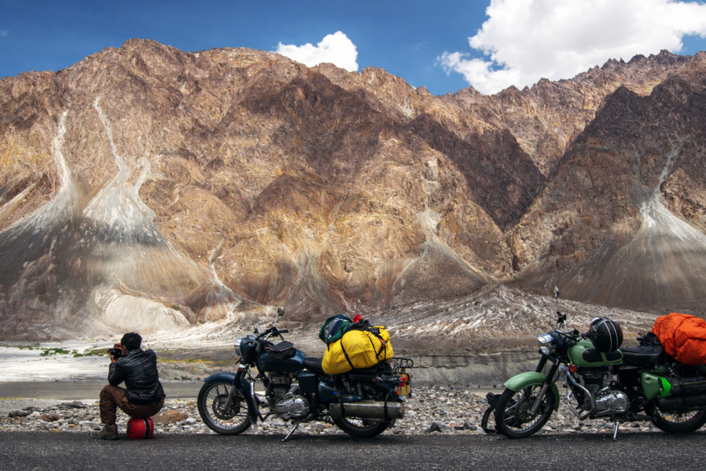 Motorcycles-in-the-rugged-mountain-experiences-in-uttarakhand