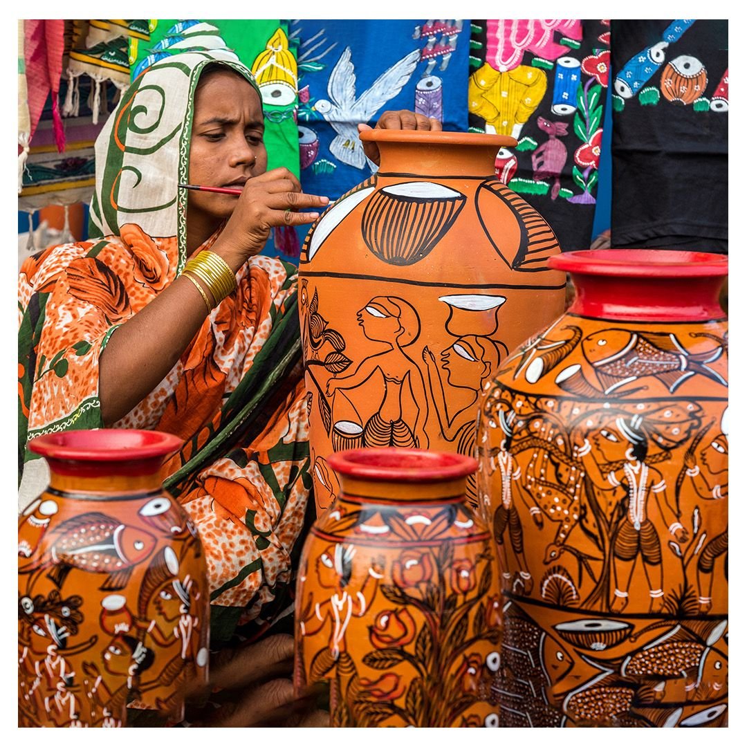 Kutch Artisan Trails: Pottery & Woodcarving